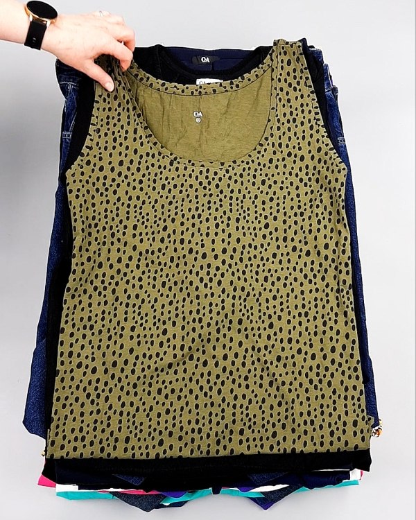 Фотография  680 - C&A Summer mix 022024#15 кг, ЛОТ №7916 оптом в Орле и Орловской области