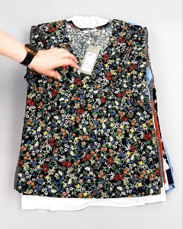 Фотография  247 - Блузки Bestseller 44#5 кг, ЛОТ №8026 оптом в Орле и Орловской области