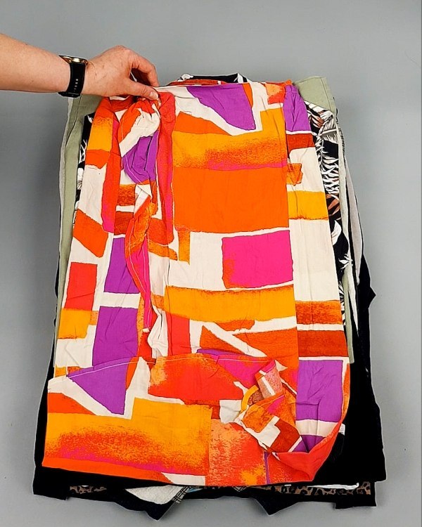 Фотография  571 - C&A Summer mix 022024#15 кг, ЛОТ №7919 оптом в Орле и Орловской области