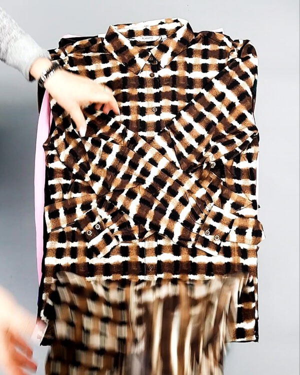 Фотография  104 - B.YOUNG Summer mix 035#15 кг, ЛОТ №8204 оптом в Орле и Орловской области