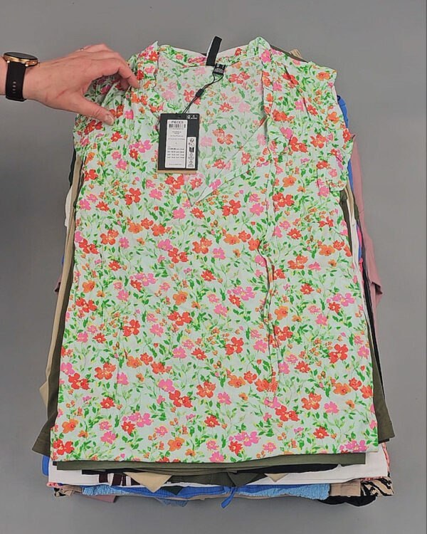 Фотография  363 - PIECES Summer mix 045#15 кг, ЛОТ №8421 оптом в Орле и Орловской области