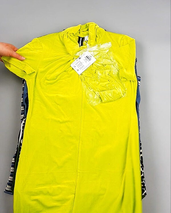 Фотография  931 - Платья Bestseller 44#5 кг, ЛОТ №8319 оптом в Орле и Орловской области