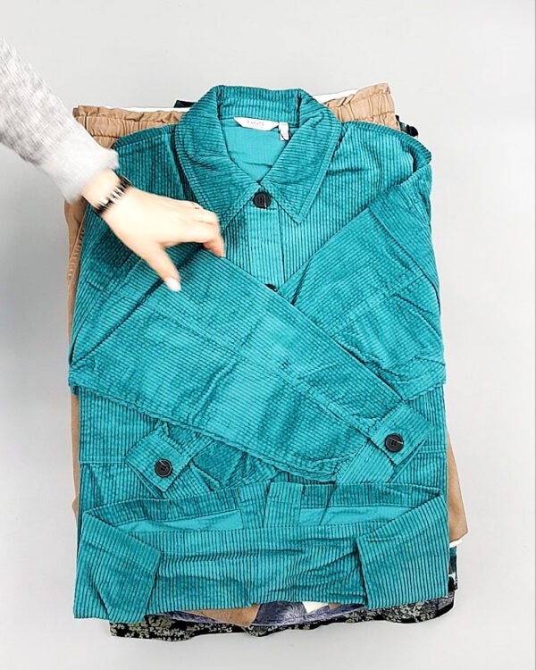 Фотография  207 - B.YOUNG Summer mix 035#15 кг, ЛОТ №8202 оптом в Орле и Орловской области