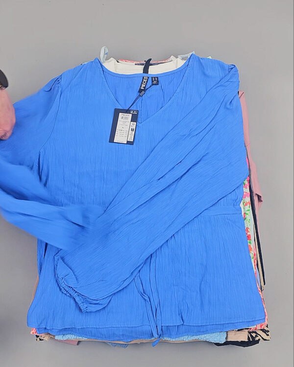 Фотография  905 - PIECES Summer mix 045#15 кг, ЛОТ №8421 оптом в Орле и Орловской области