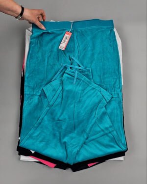 Фотография  750 - Спортивные костюмы  AD83#4 шт, ЛОТ №8637 оптом в Орле и Орловской области