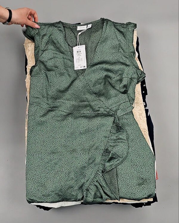 Фотография  407 - Платья VILA Summer 045#5 кг, ЛОТ №8618 оптом в Орле и Орловской области