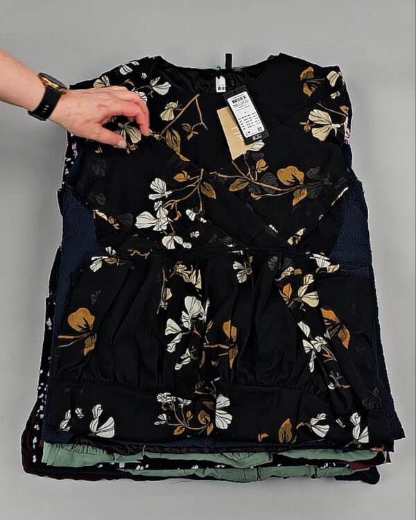 Фотография  356 - Платья VERO MODA Summer 045#4,1 кг, ЛОТ №8558 оптом в Орле и Орловской области