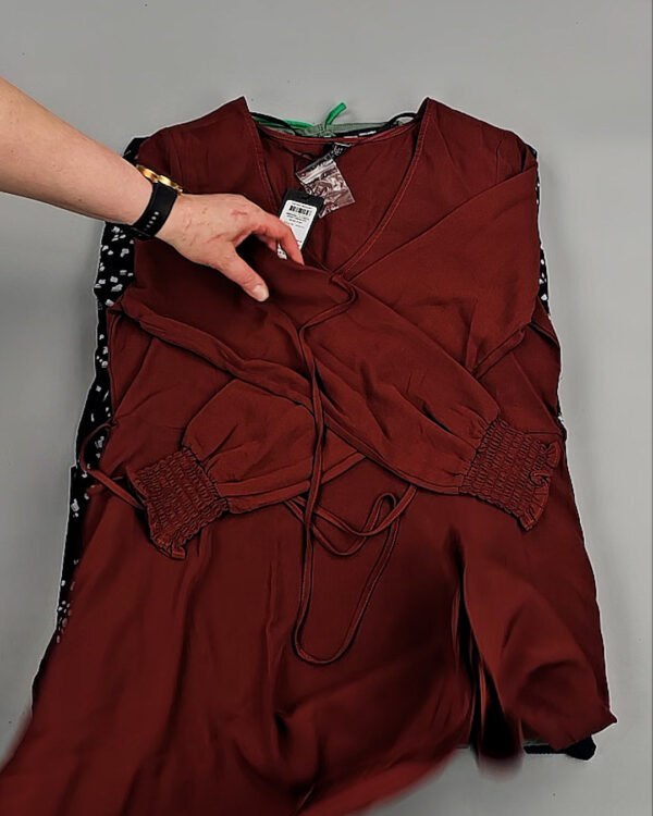 Фотография  928 - Платья VERO MODA Summer 045#4,1 кг, ЛОТ №8558 оптом в Орле и Орловской области