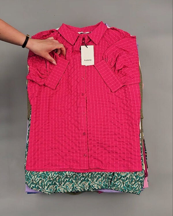 Фотография  432 - B.YOUNG Summer mix 045#15 кг, ЛОТ №8570 оптом в Орле и Орловской области