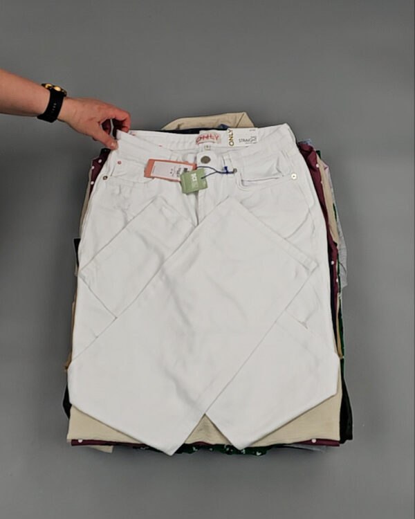 Фотография  958 - ONLY Summer mix 045#15 кг, ЛОТ №8516 оптом в Орле и Орловской области