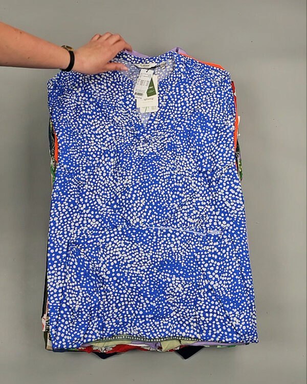 Фотография  786 - B.YOUNG Summer mix 045#15 кг, ЛОТ №8569 оптом в Орле и Орловской области