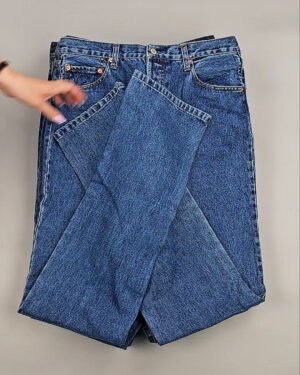 Фотография  770 - Джинсы LEVIS муж #6,2 кг, ЛОТ №8758 оптом в Орле и Орловской области