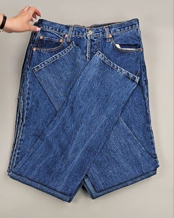 Фотография  984 - Джинсы LEVIS муж #6,3 кг, ЛОТ №8759 оптом в Орле и Орловской области