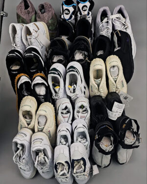 Купить Кроссовки Reebok#23 шт, ЛОТ №8895 оптом в Орле и Орловской области