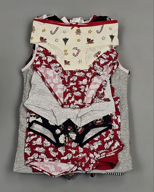 Фотография  801 - Детское нижнее белье CALZEDONIA, 40 шт, ЛОТ №8826 оптом в Орле и Орловской области