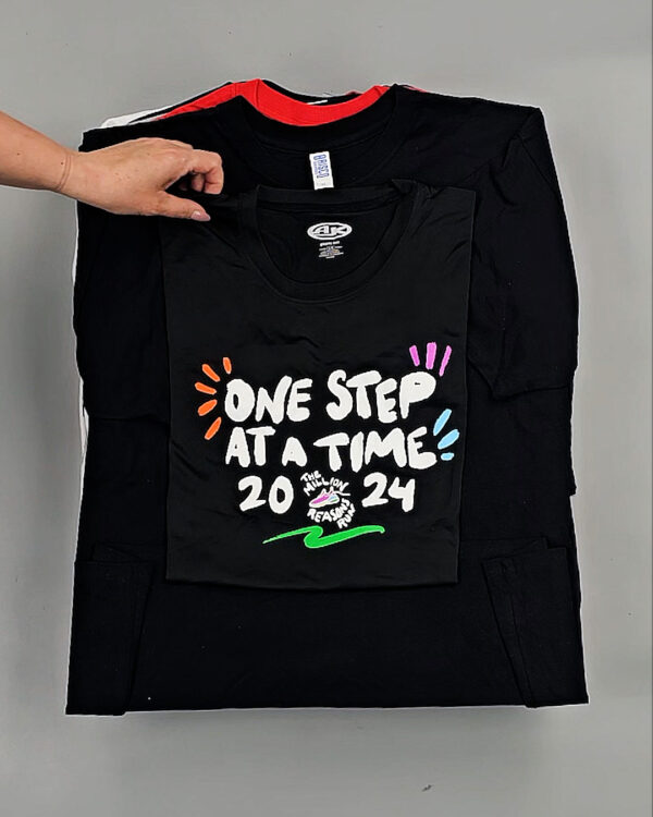 Фотография  925 - Футболки м/ж (Printed T-Shirts New)#5 кг, ЛОТ №8904 оптом в Орле и Орловской области