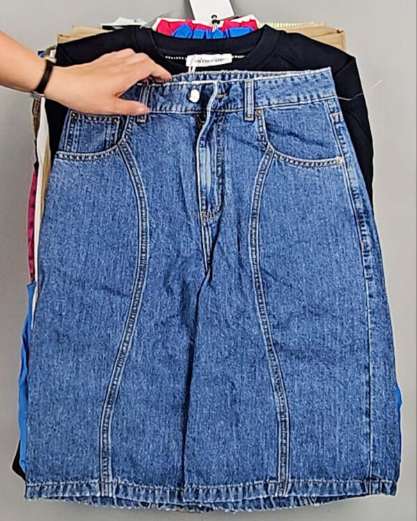 Фотография  949 - CO COUTURE mix 075#25 шт, ЛОТ №9009 оптом в Орле и Орловской области