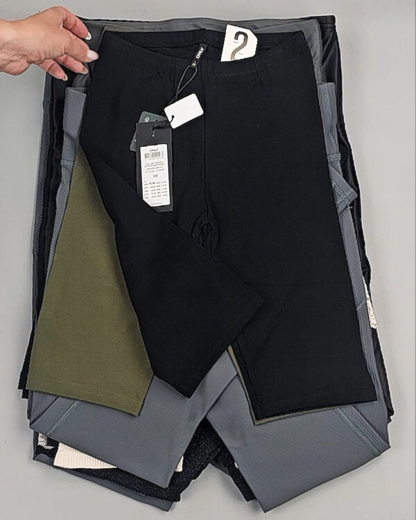 Фотография  580 - Спорт Bestseller 045 B#4 кг, ЛОТ №9038 оптом в Орле и Орловской области