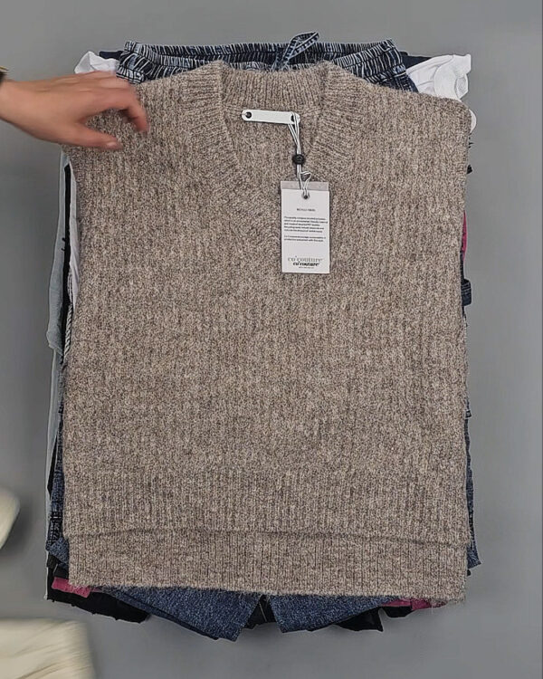 Фотография  545 - CO COUTURE mix 075#25 шт, ЛОТ №9008 оптом в Орле и Орловской области