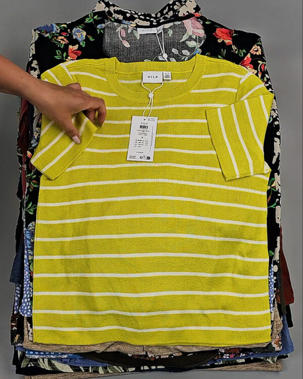 Фотография  172 - Блузки+Джемпера Bestseller Summer 045 B#8,5 кг, ЛОТ №9041 оптом в Орле и Орловской области