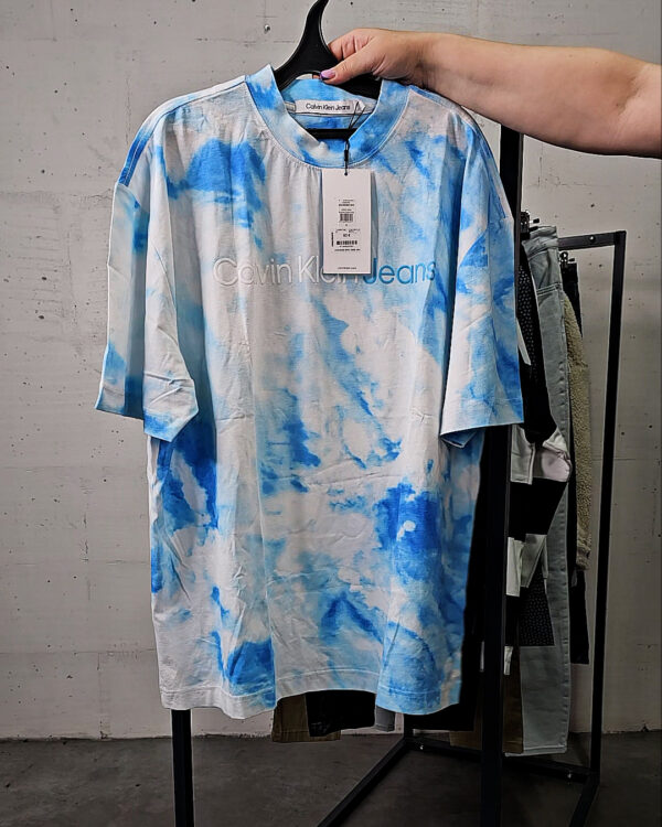 Фотография  222 - LACOSTE, CALVIN KLEIN, TOMMY HILFIGER, GUESS + 075#20 шт, ЛОТ №9072 оптом в Орле и Орловской области