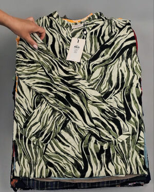 Фотография  494 - Блузки+Джемпера Bestseller Summer 045 B#8,5 кг, ЛОТ №9039 оптом в Орле и Орловской области