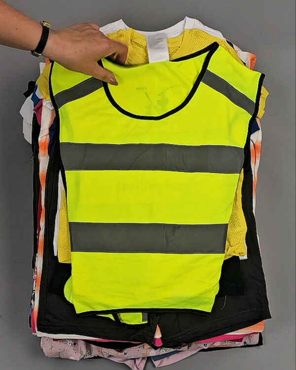 Фотография  234 - LIDL Kids Summer 114#7 кг, ЛОТ №8972 оптом в Орле и Орловской области