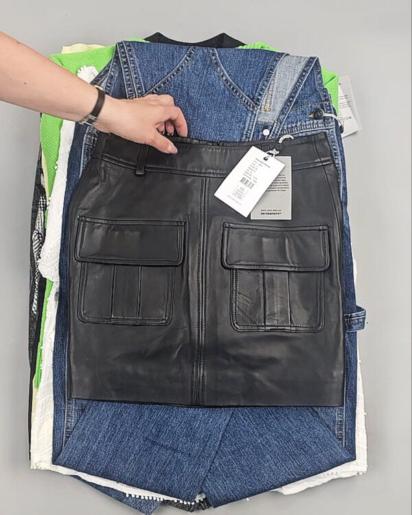 Фотография  962 - CO COUTURE mix 075#25 шт, ЛОТ №9010 оптом в Орле и Орловской области