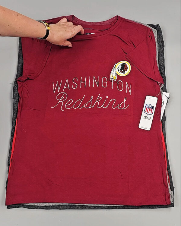 Фотография  144 - Футболки СТОК CAN 084#5 кг, ЛОТ №9000 оптом в Орле и Орловской области