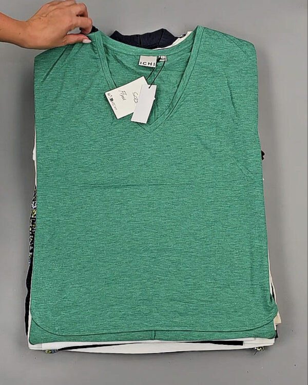 Фотография  504 - Футболки DK COMPANY 045 B#5,5 кг, ЛОТ №9085 оптом в Орле и Орловской области