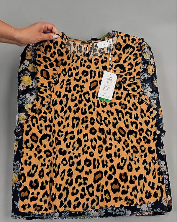 Фотография  880 - Блузки+Джемпера Bestseller Summer 045 B#8,5 кг, ЛОТ №9039 оптом в Орле и Орловской области