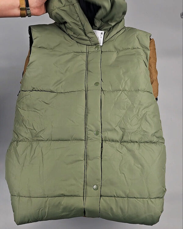 Фотография  853 - Верхняя одежда VILA 104#10 кг, ЛОТ СТ-9322 оптом в Орле и Орловской области