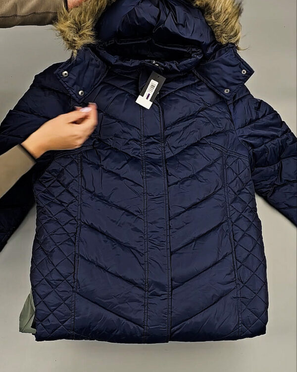 Фотография  382 - Верхняя одежда женская CAN 104#15 кг, ЛОТ СТ-9349 оптом в Орле и Орловской области