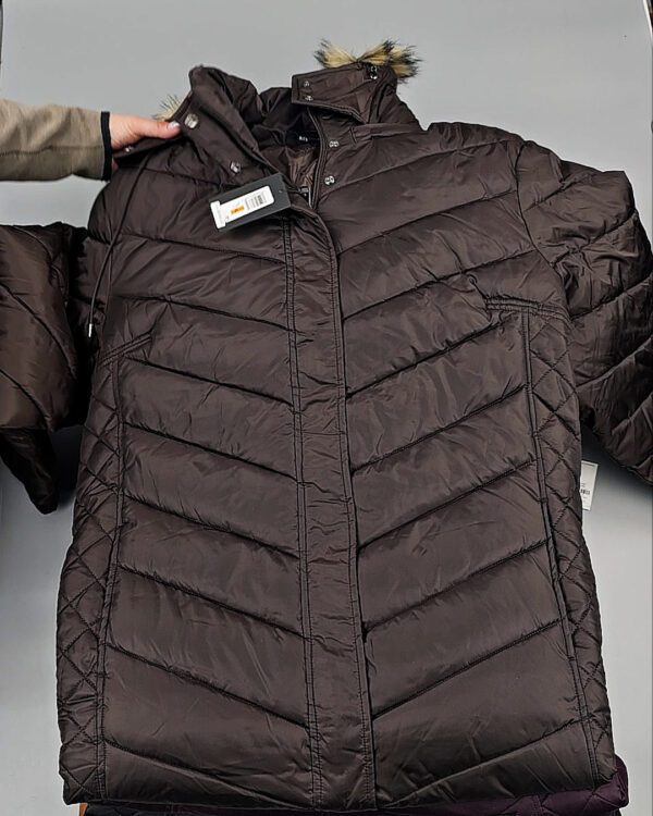 Фотография  304 - Верхняя одежда женская CAN 104#15 кг оптом в Орле и Орловской области