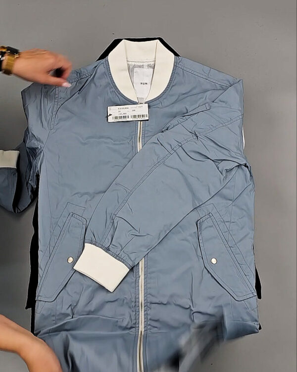 Фотография  984 - Верхняя одежда Корея 085#15 кг, ЛОТ № СТ-9246 оптом в Орле и Орловской области