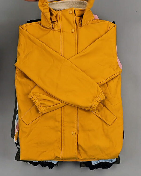 Фотография  592 - Верхняя одежда TCM kids 074#7 кг оптом в Орле и Орловской области