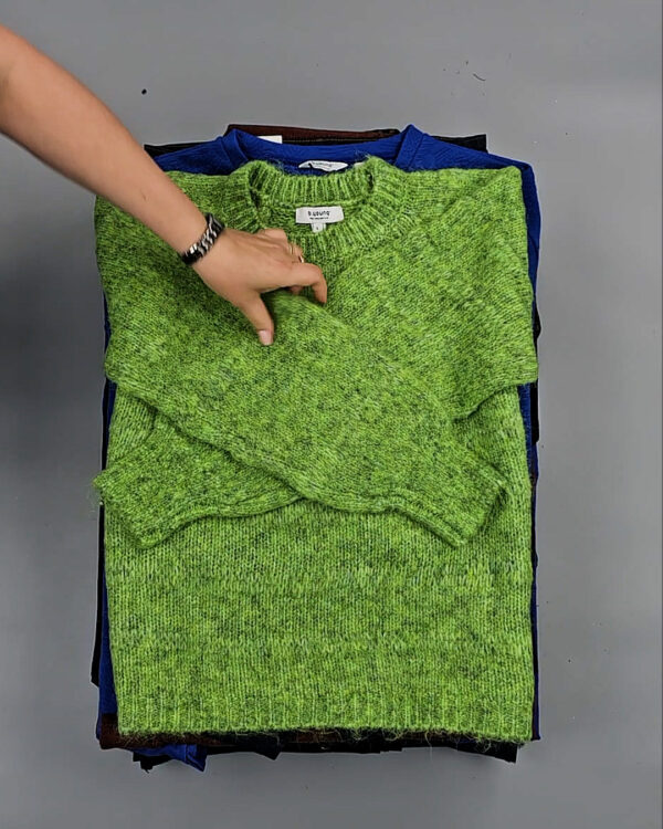 Фотография  303 - B.YOUNG Winter mix 104#15 кг, ЛОТ СТ-9195 оптом в Орле и Орловской области