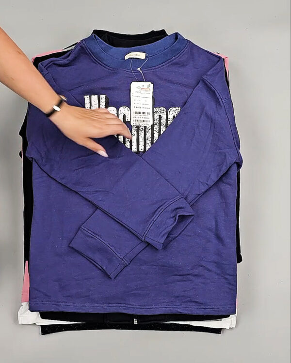 Фотография  703 - Толстовки Корея 085#6,8 кг, ЛОТ СТ-9232 оптом в Орле и Орловской области