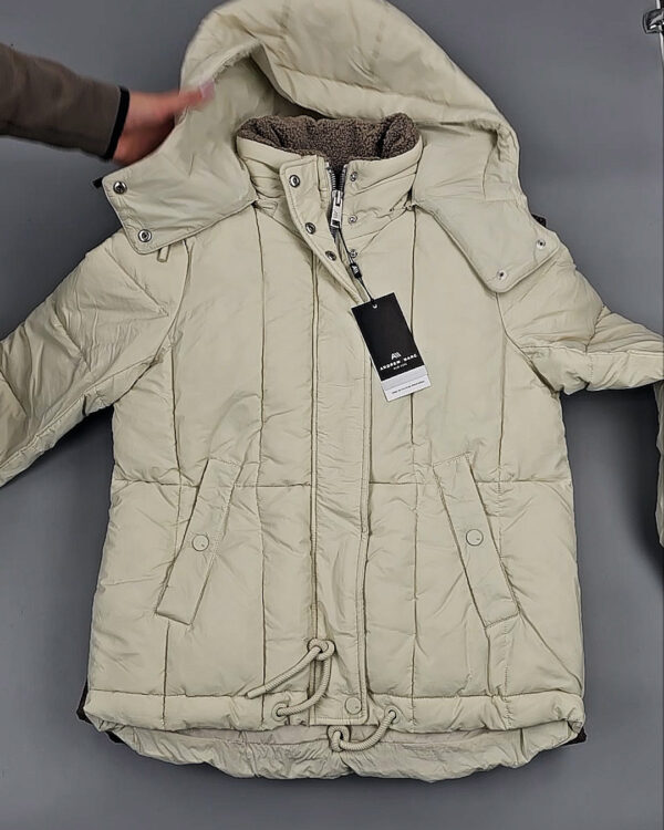 Фотография  181 - Верхняя одежда женская CAN 104#15 кг, ЛОТ СТ-9353 оптом в Орле и Орловской области