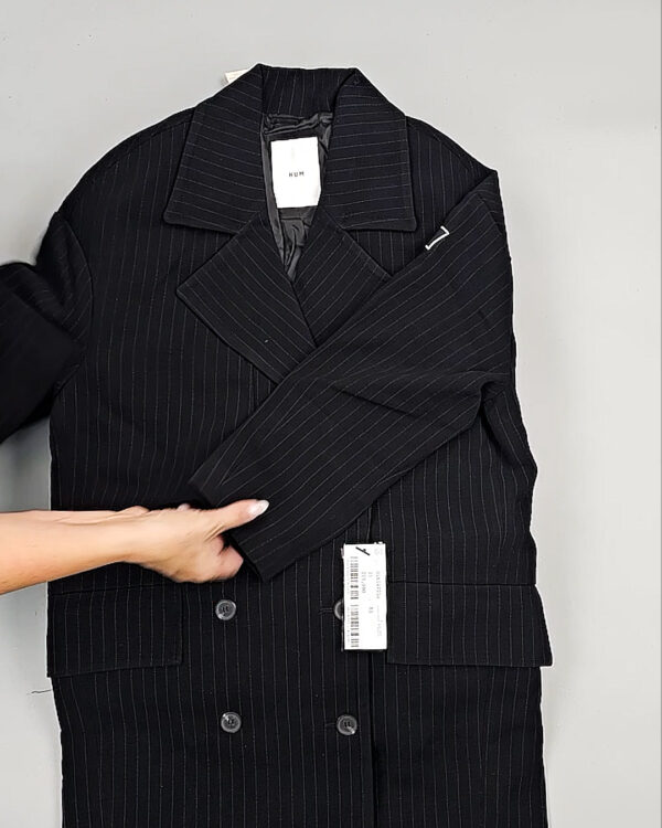 Фотография  223 - Жакеты Корея 085#10 кг, ЛОТ № СТ-9237 оптом в Орле и Орловской области