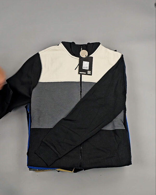 Фотография  771 - Мужской зимний микс Blend He, 20 кг, ЛОТ №СТ-9253 оптом в Орле и Орловской области