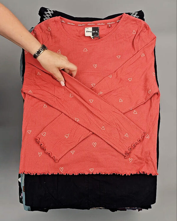 Фотография  570 - NEXT Winter Women mix#15 кг, ЛОТ СТ-9456 оптом в Орле и Орловской области