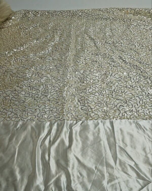 Фотография  652 - Покрывала#12,5 кг, ЛОТ СХ-0186 оптом в Орле и Орловской области