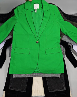 Фотография  518 - Bestseller Winter mix 104#15 кг, ЛОТ № СТ-9526 оптом в Орле и Орловской области