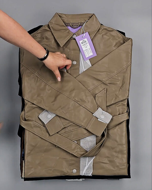 Фотография  393 - Ветровки Bestseller+DK 035#10 кг, ЛОТ СТ-9399 оптом в Орле и Орловской области