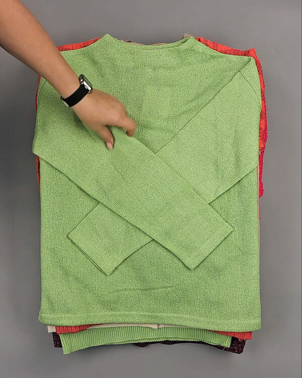 Фотография  399 - Джемпера DK COMPANY 045 B#7 кг, ЛОТ СТ-9509 оптом в Орле и Орловской области