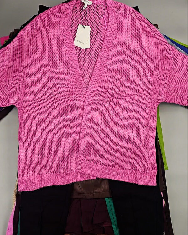 Фотография  986 - B.YOUNG Winter mix 104#15 кг, ЛОТ СТ-9597 оптом в Орле и Орловской области