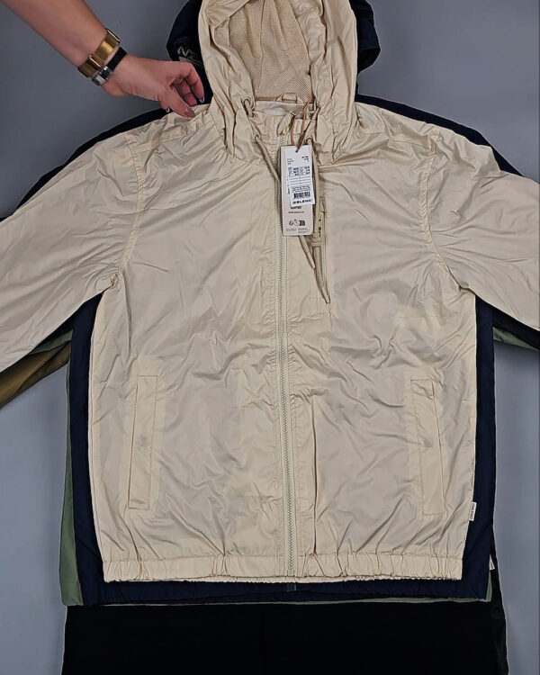 Фотография  224 - Ветровки BLEND HE + 075#10,3 кг, ЛОТ СТ-9570 оптом в Орле и Орловской области