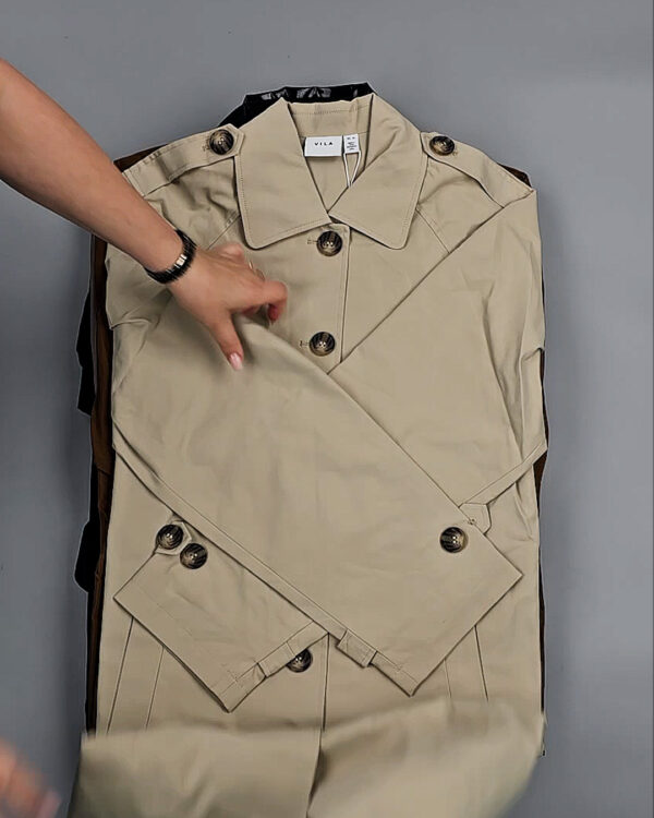 Фотография  357 - Ветровки Bestseller+DK 035#10 кг, ЛОТ СТ-9399 оптом в Орле и Орловской области