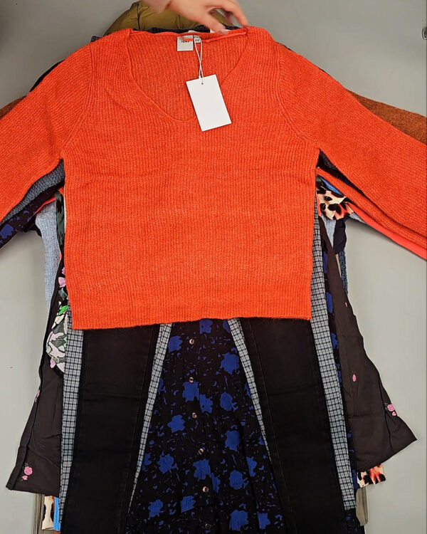 Фотография  612 - ICHI Winter mix 104#15 кг, ЛОТ СТ-9594 оптом в Орле и Орловской области